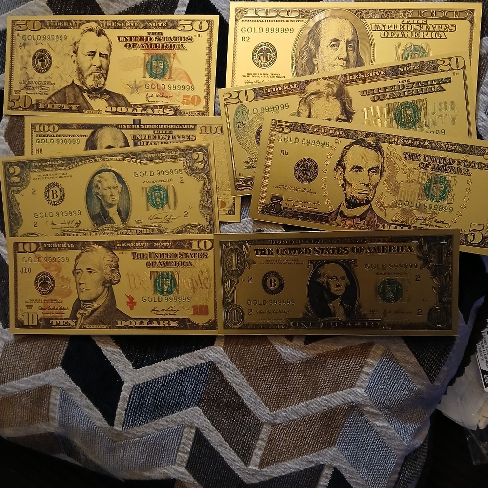 Gold Foil Collectible Currency Set